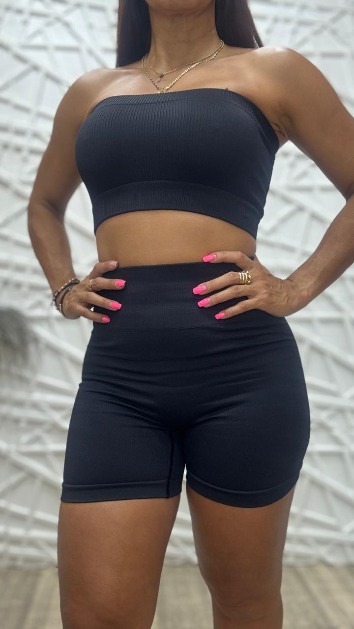 SET SHORT Y STRAPLE CON REALCE PREMIUM EMMA