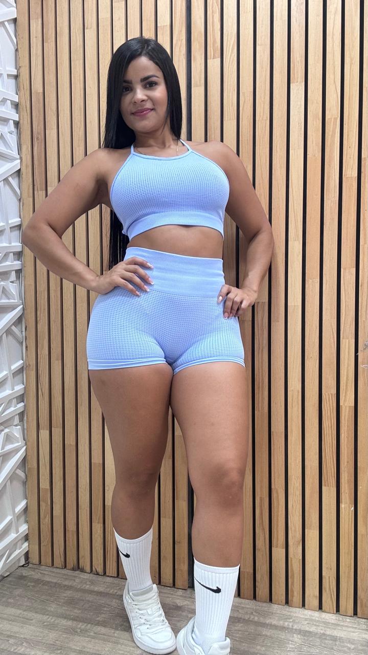 SET SHORT Y TOP CON REALCE