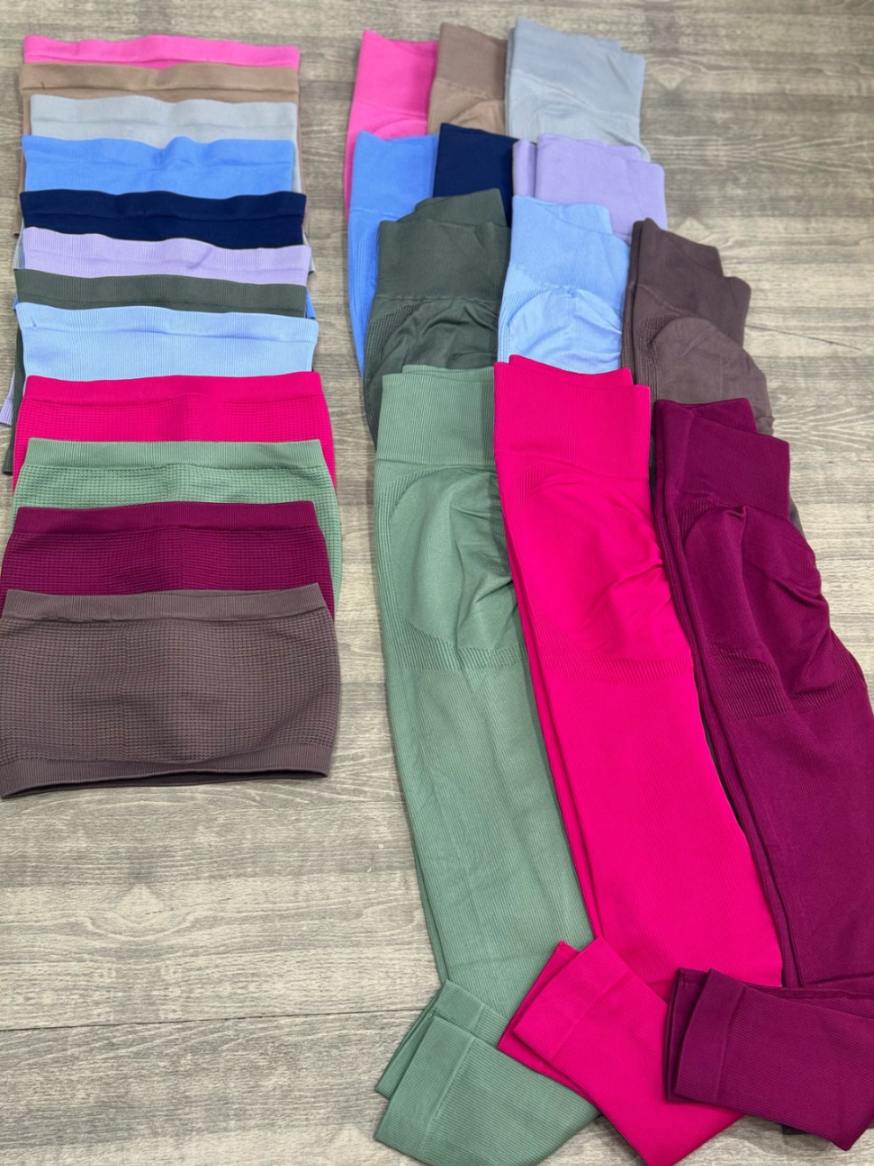SET LEGGINS Y STRAPLE CON REALCE NAC