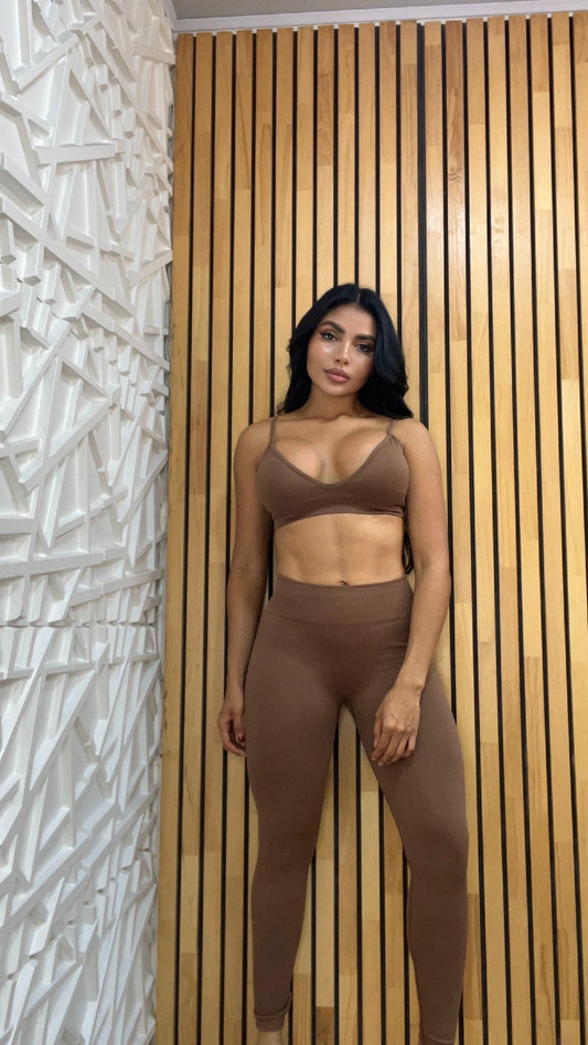 SET DE LEGGINS Y TOP PREMIUM