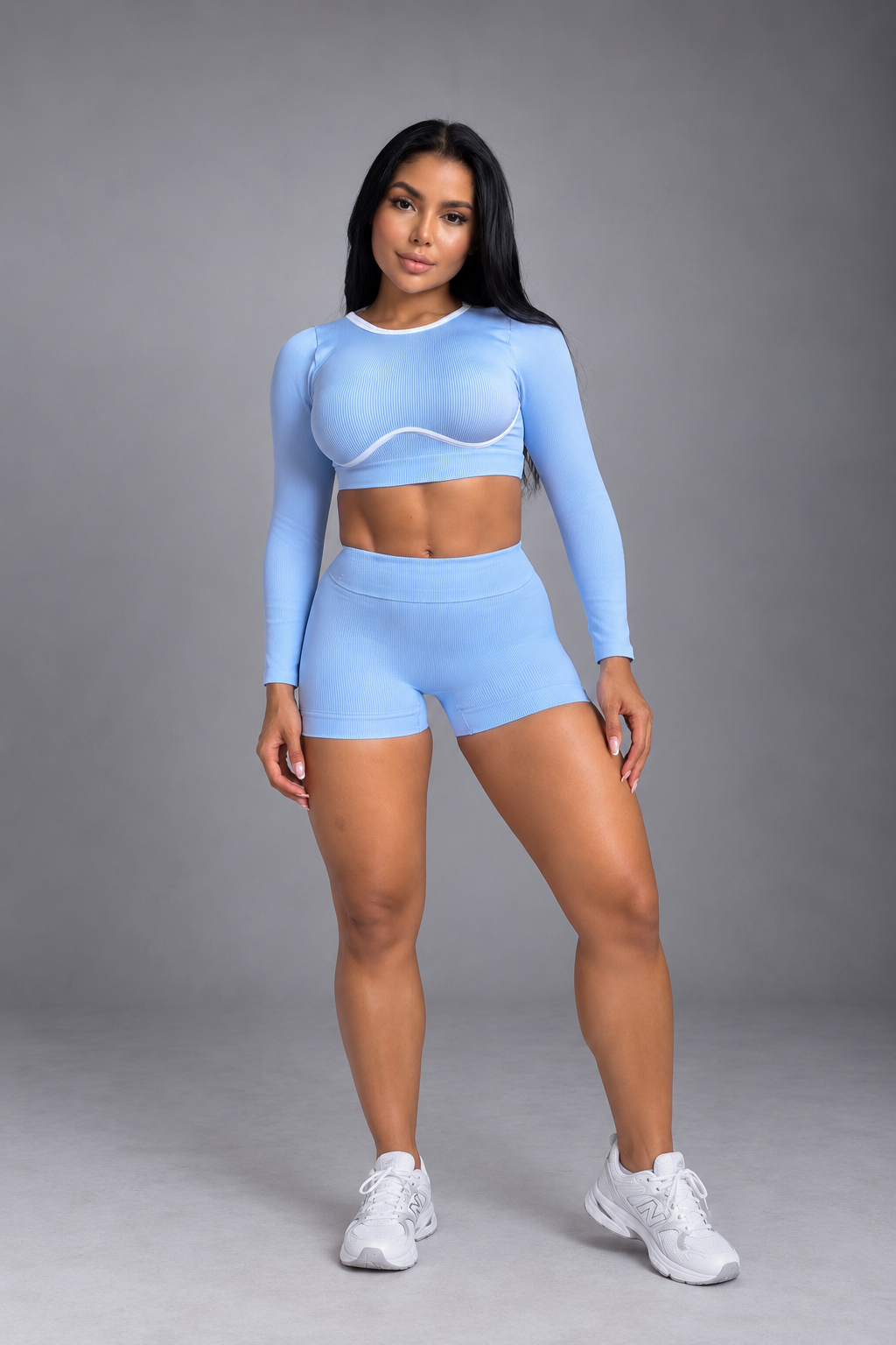 SET DE SHORT CON DOBLE REALCE Y BUZO SESGO NACIONAL Ref. Top 3068 Ref. Short 200