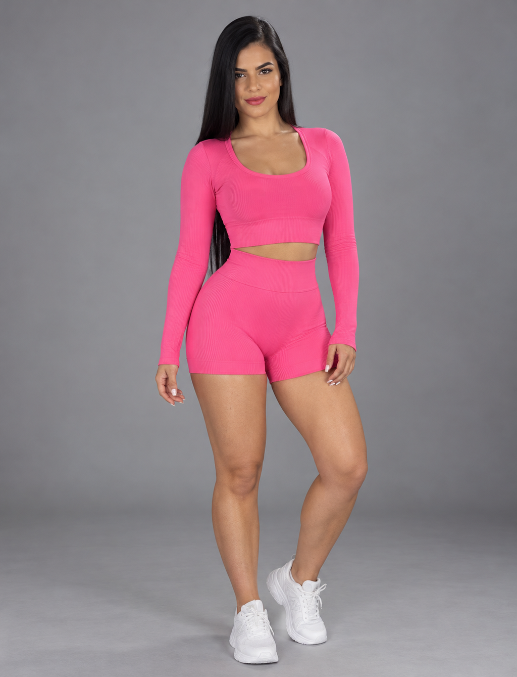 SET DE SHORT SIN  REALCE Y BUZO CORTO NACIONAL  Ref. Buzo 306 Ref. Short 202