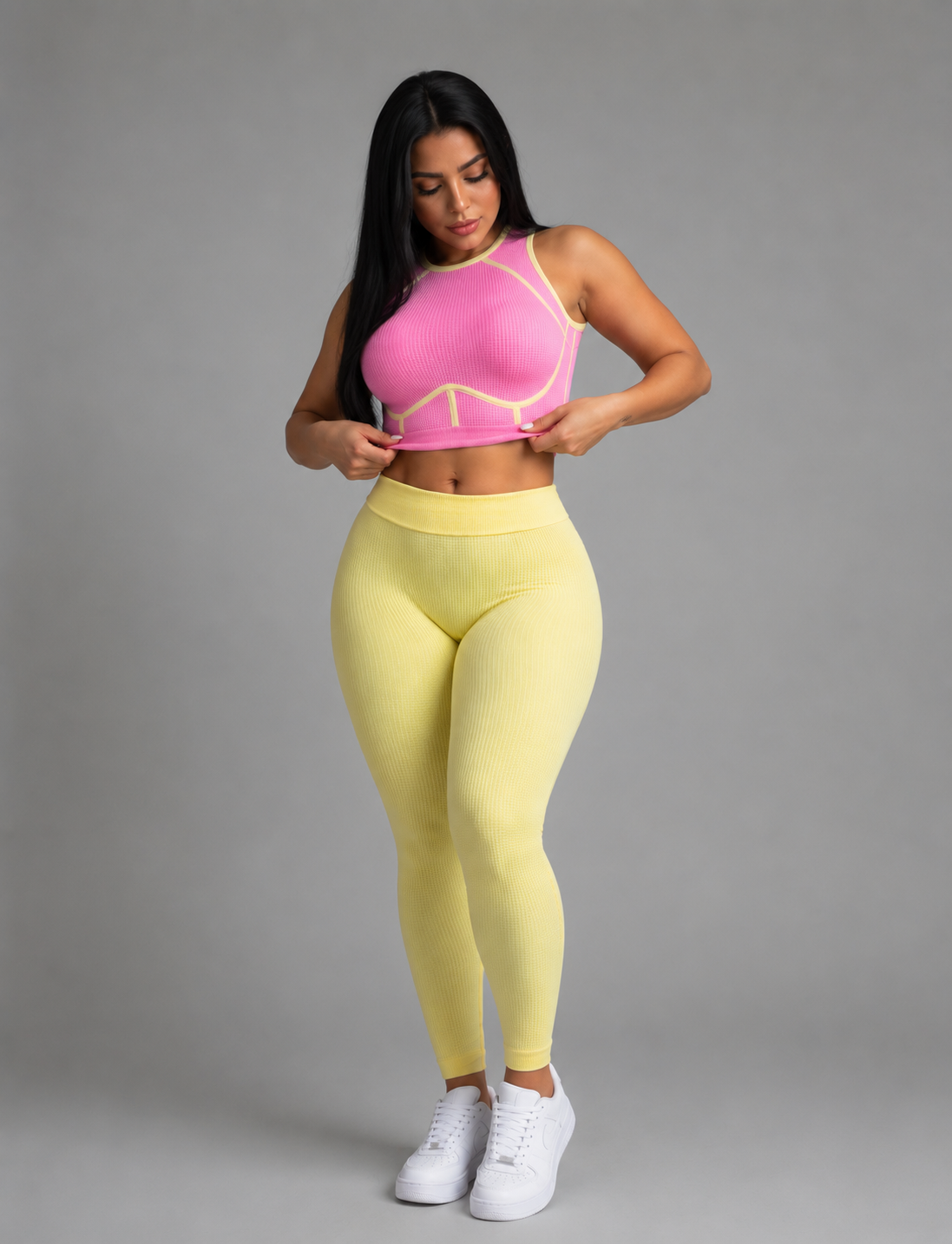 SET LEGGINS DOBLE REALCE Y TOP NACIONAL TELA GALLETA  Ref. Leggins 6007 – Top 3107