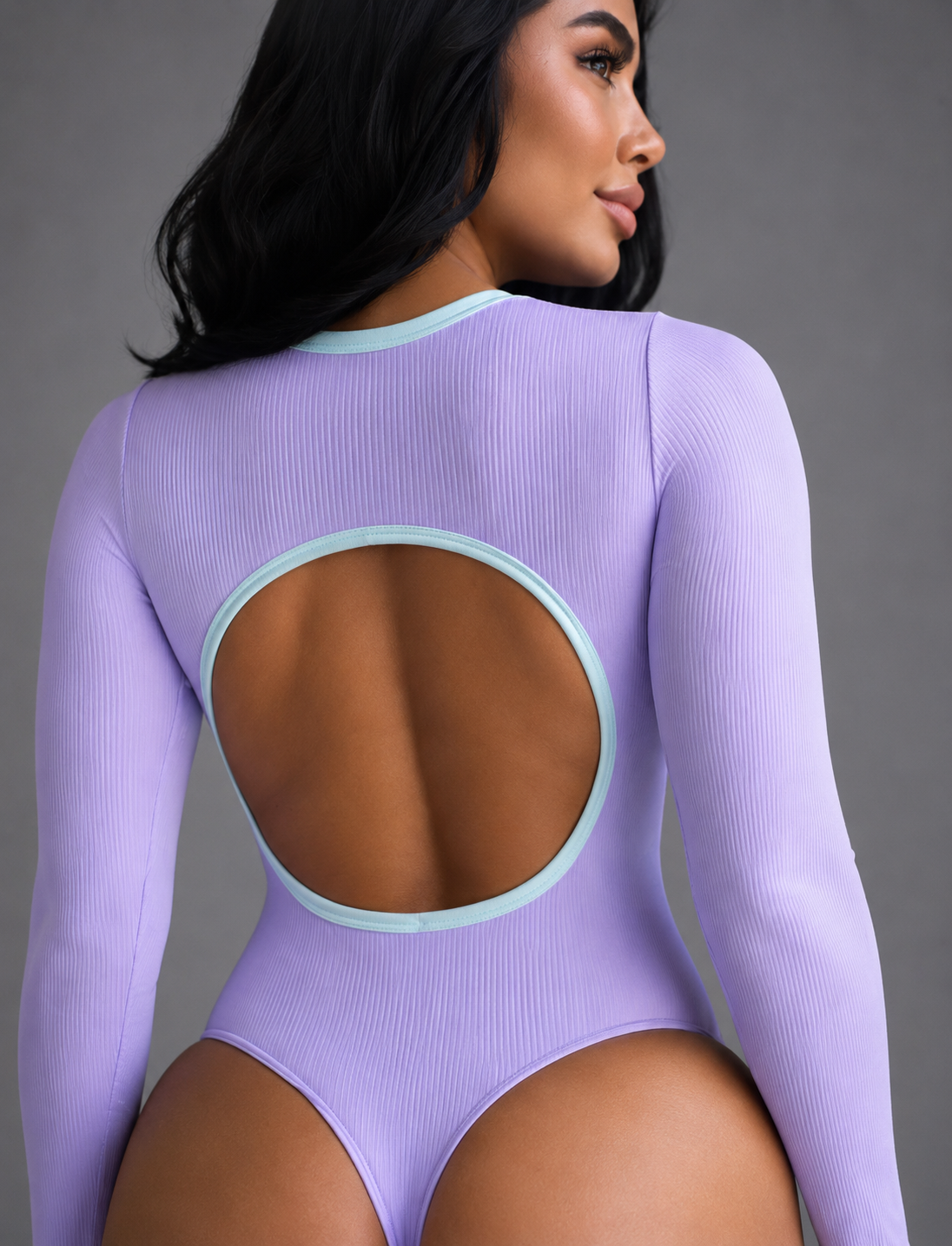 BODY MANGA LARGA CON ESCOTE ESPALDA Y SESGO PREMIUM Ref. 807