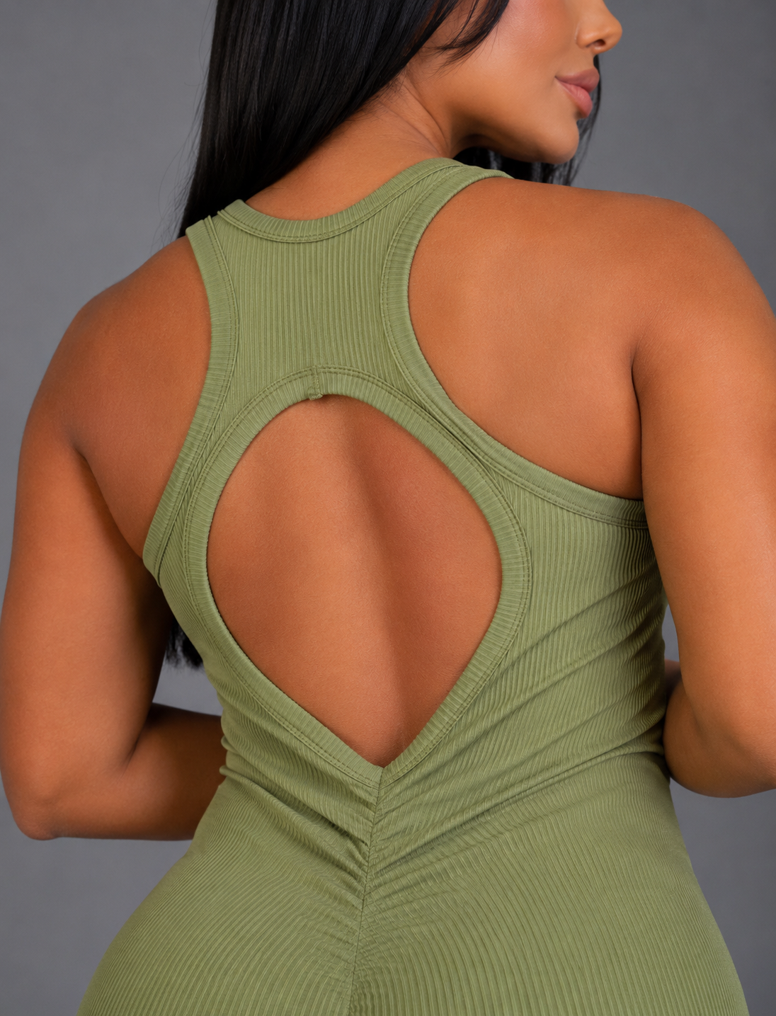 ENTERIZO CORTO CON CREMALLERA Y DOBLE PUSH UP PREMIUM Ref. 6066