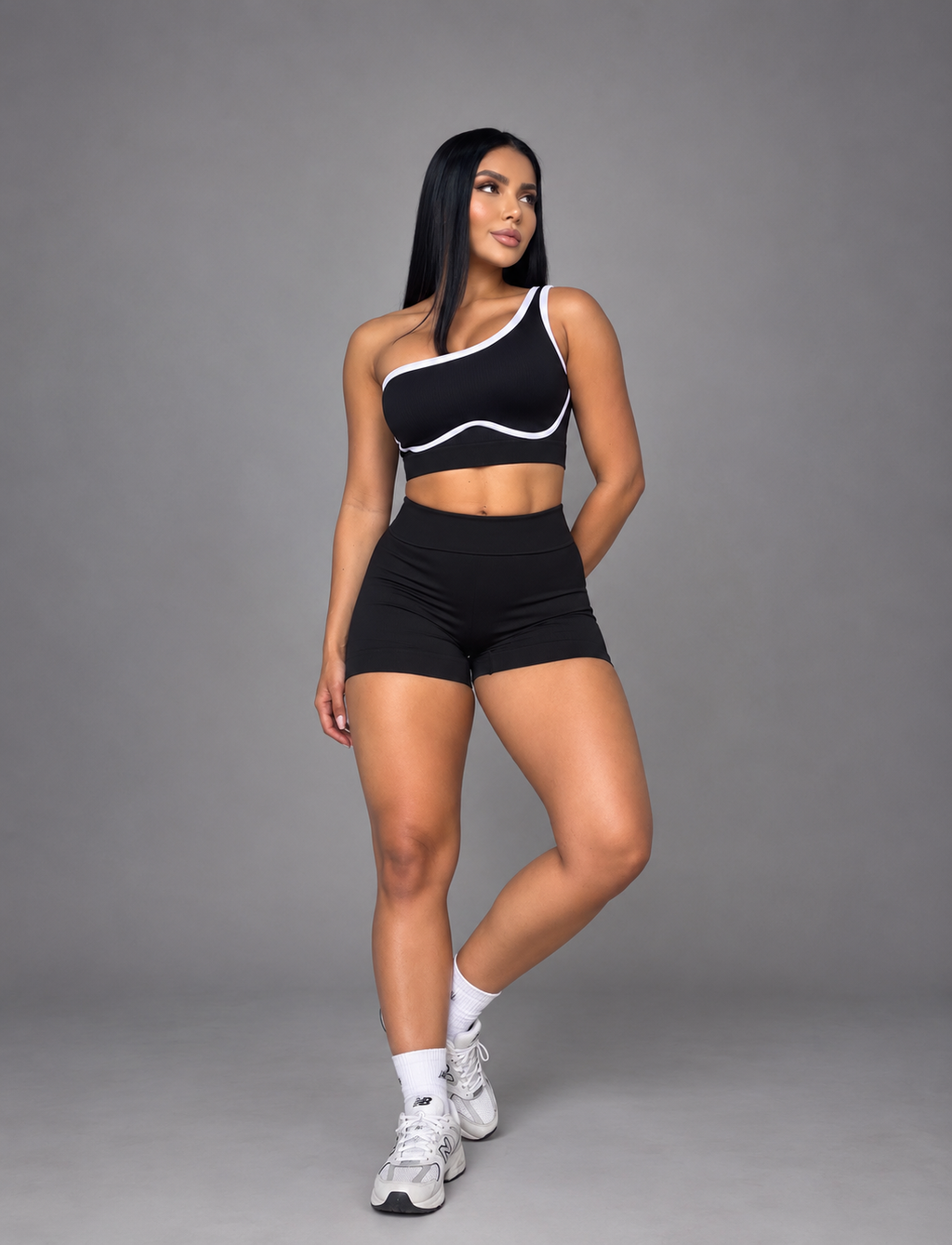 SET DE SHORT CON REALCE Y TOP PICAPIEDRA CON SESGO NACIONAL  Ref. 2307