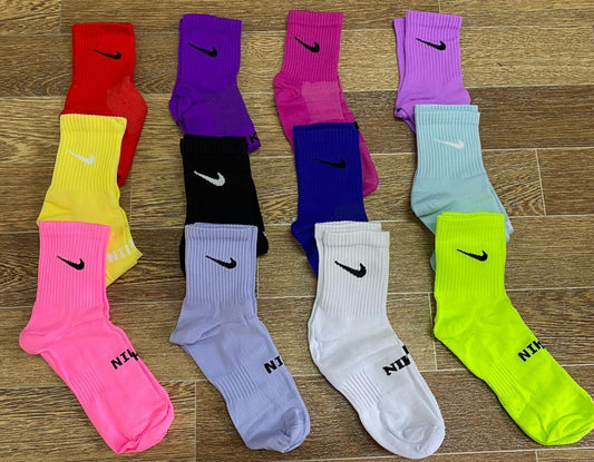 MEDIA CORTA NIKE