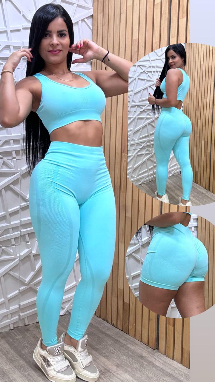 TRÍO DE LEGGINS Y SHORT CON REALCE NAC