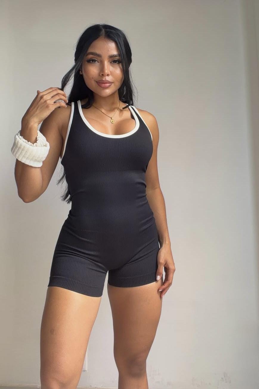 ENTERIZO CORTO CON SESGO DOBLE PUSH UP PREMIUM  Ref. 5982