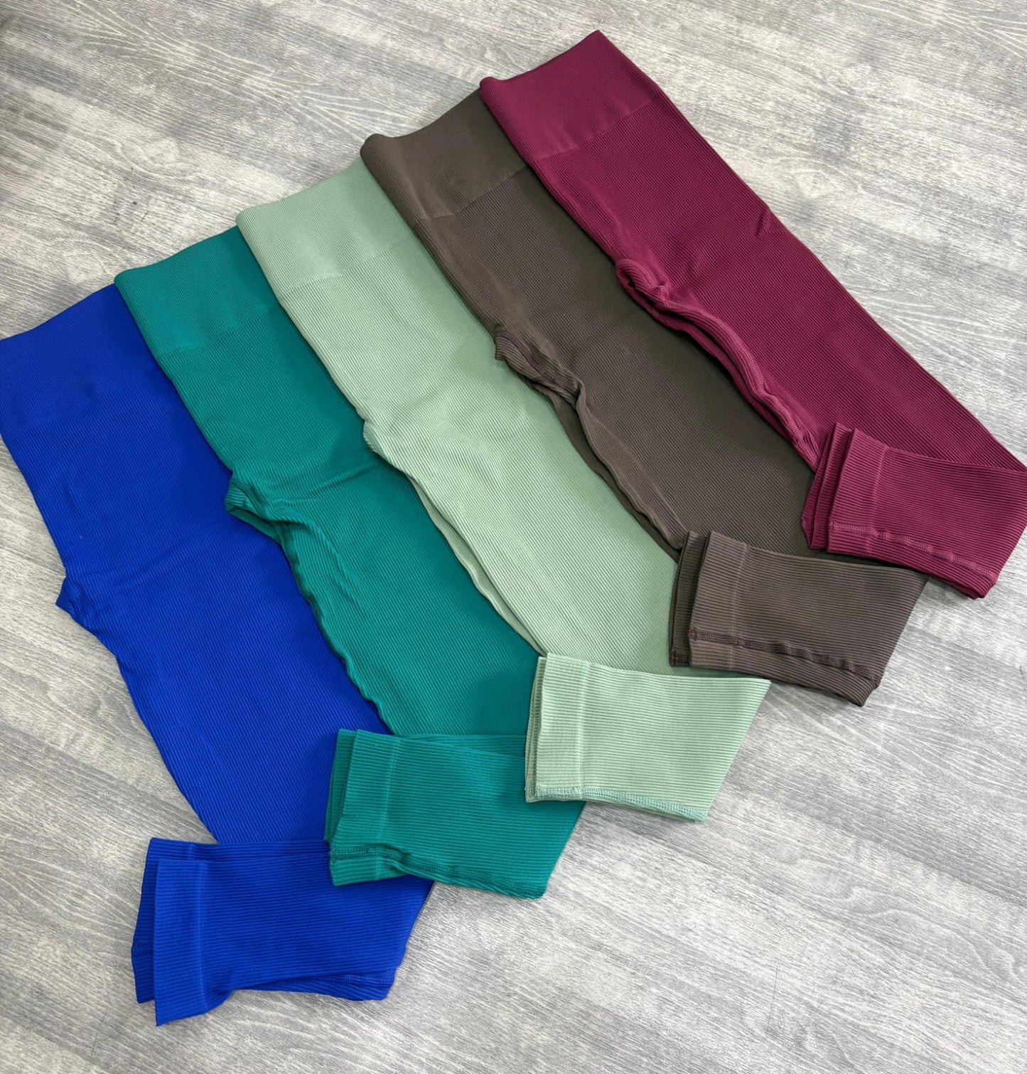 LEGGINS PREMIUM SIN REALCE  Ref. 605