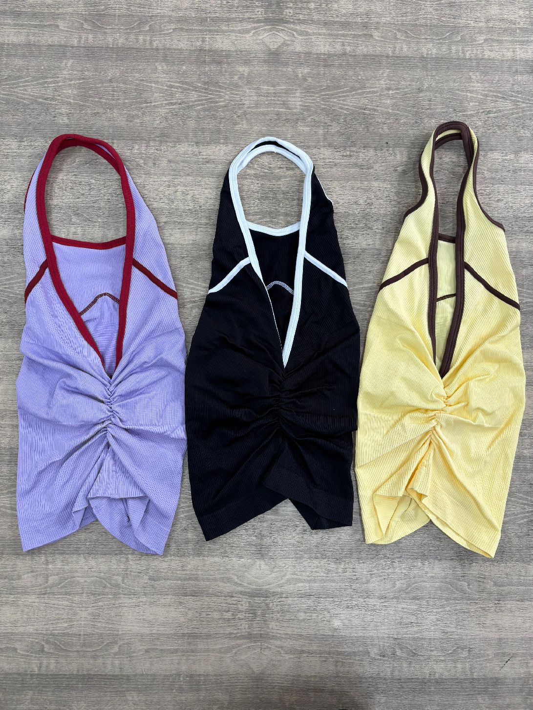 ENTERIZO CORTO DOBLE PUSH HALTER CON SESGO DE COLOR  Ref. 635