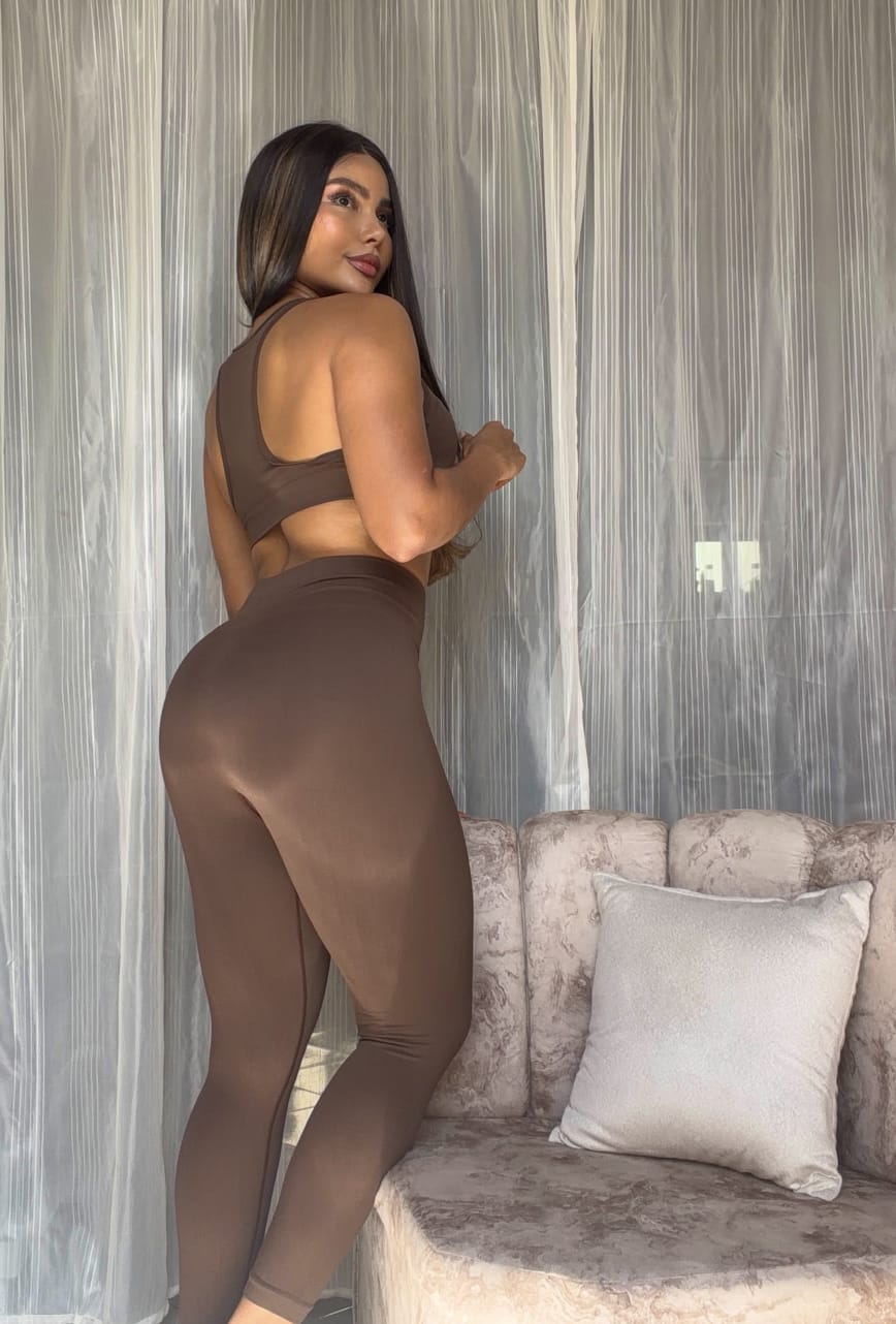 SET LEGGINS SIN REALCE Y TOP LASER  Ref. 4050