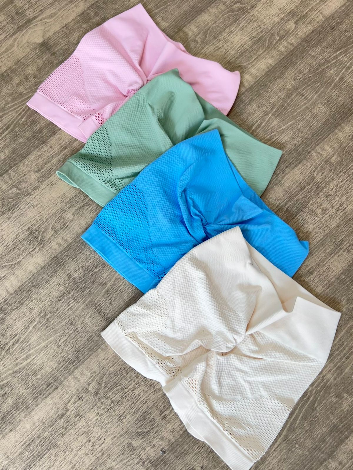 SHORT DOBLE PUSH CON BUCOS PREMIUM REF 3017